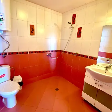 Jackie גולדן סנדס