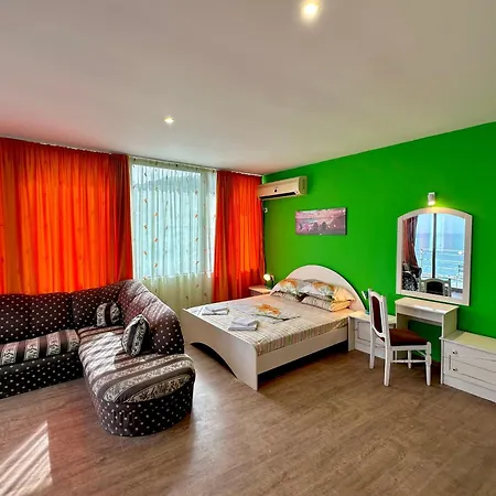 בית הארחה Jackie