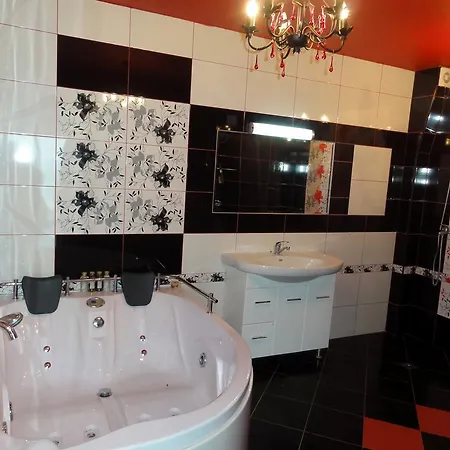 Jackie בית הארחה