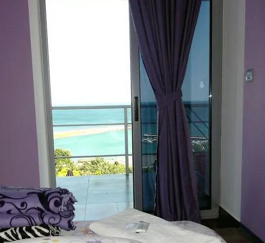 Jackie Maison d'hôtes Sables d'or